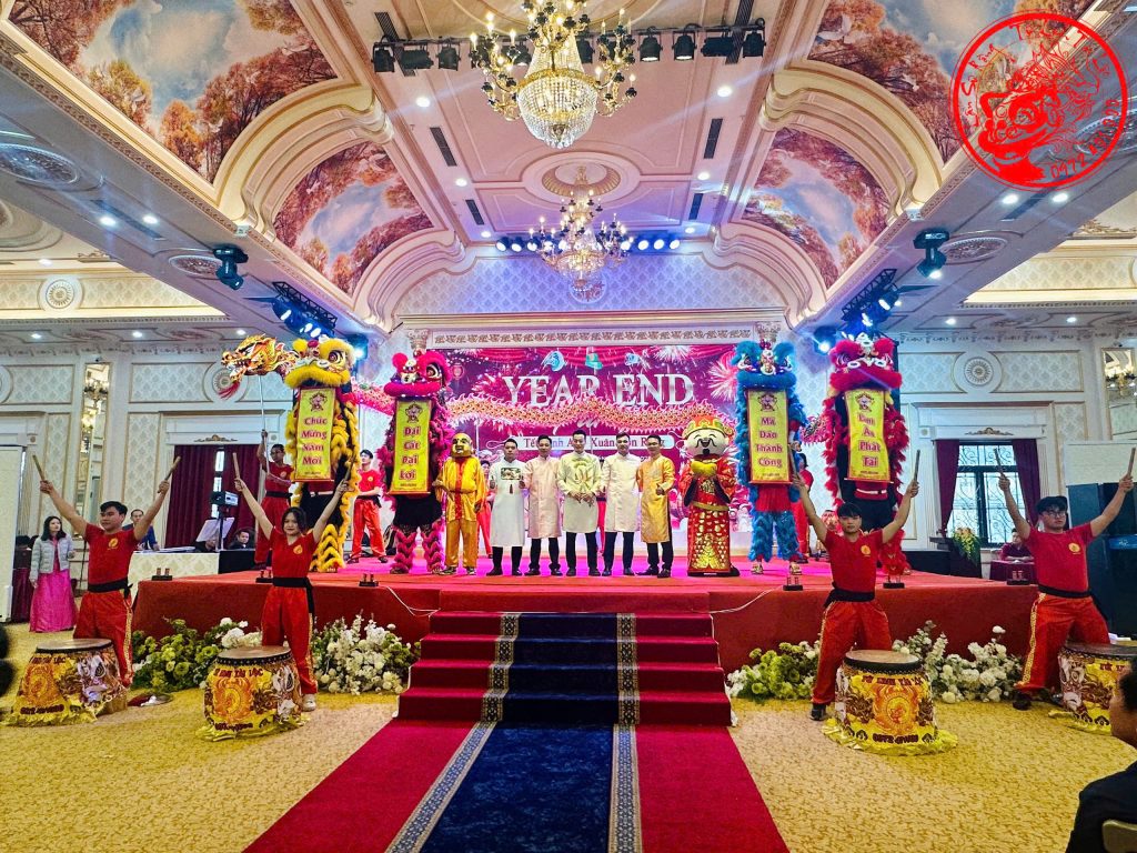 thuê múa lân rồng tết tại hà nội