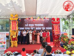 mua-lan-khai-truong (4)