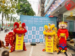 thue-mua-lan-khai-truong (2)