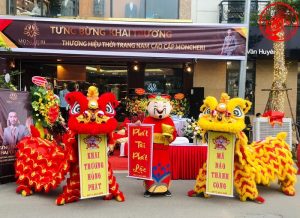 thue-mua-lan-khai-truong (5)