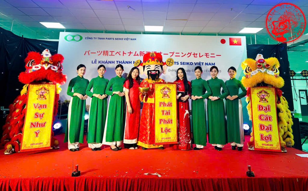 thuê múa lân khai trương quảng ninh